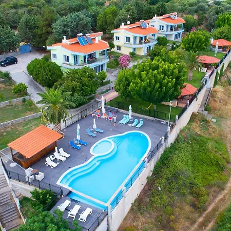 Secret Paradise Holiday home Loutra Elevtheron