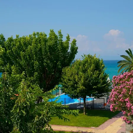 Secret Paradise Сasa de vacaciones Loutra Elevtheron