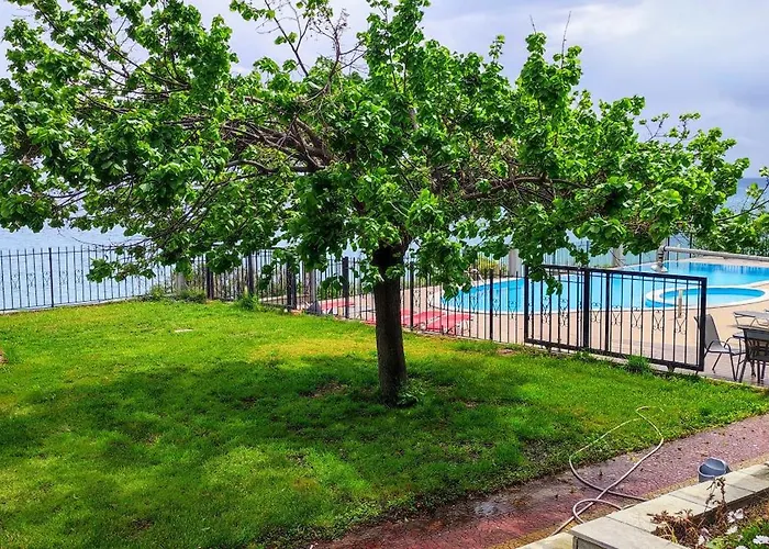 Secret Paradise Loutra Elevtheron