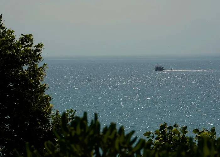 Secret Paradise Casa vacanze Loutra Elevtheron