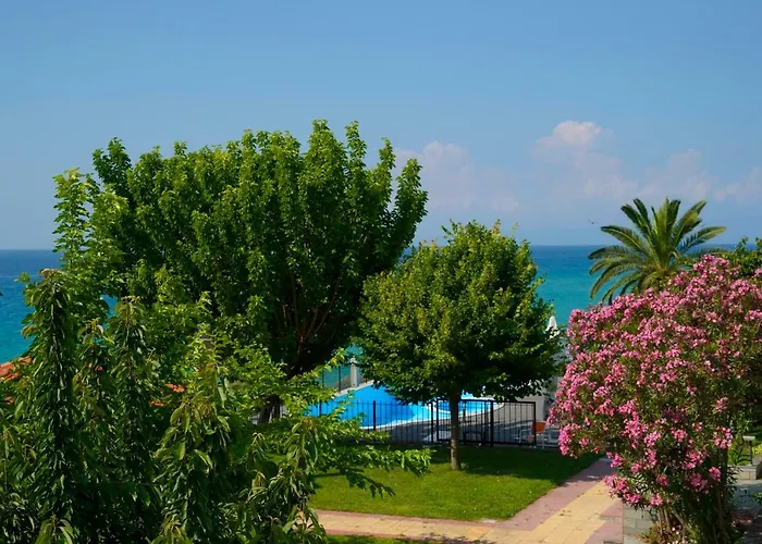 Secret Paradise Ferienhaus Loutra Elevtheron